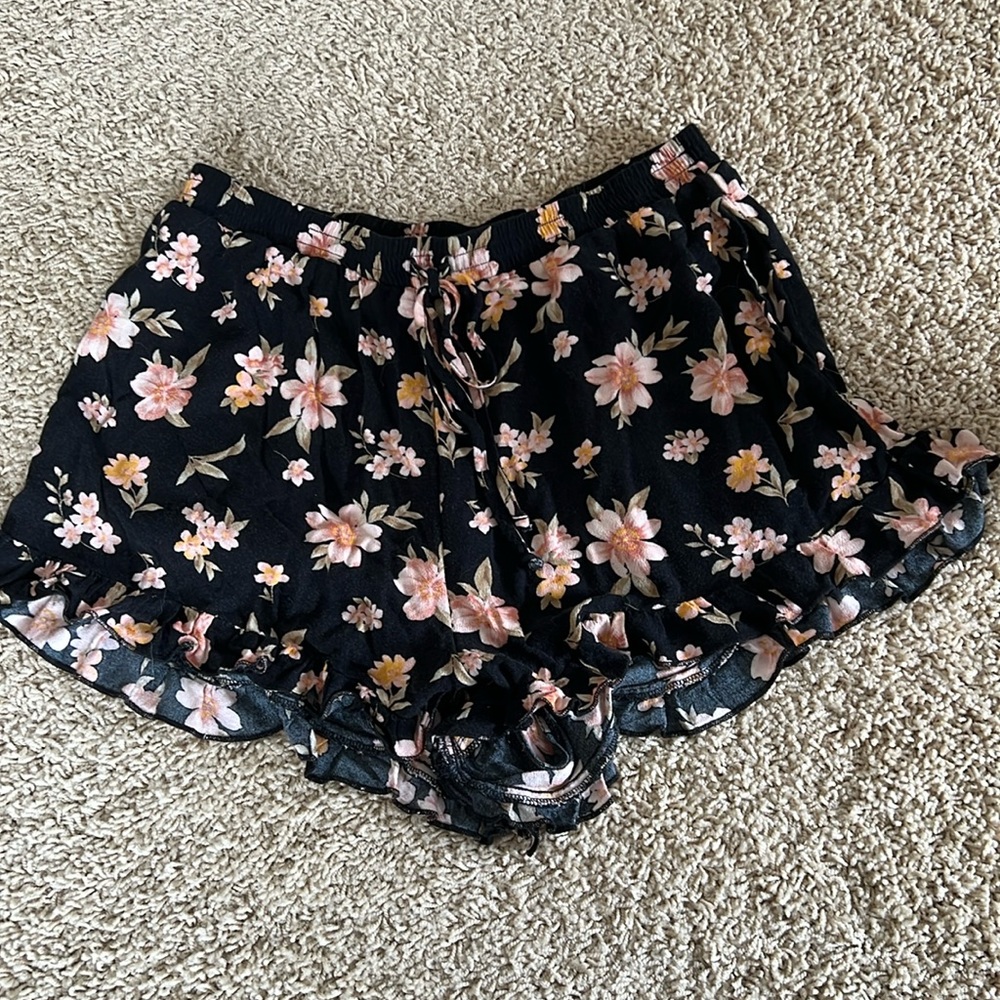 American Eagle Floral Shorts